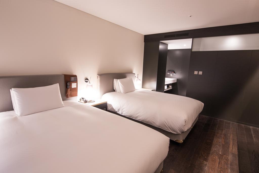 แมซอง แกลด เชจู Hotel เมืองเชจู ภายนอก รูปภาพ